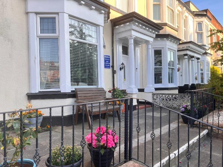 Seaview Inn - Ferienwohnung Southport