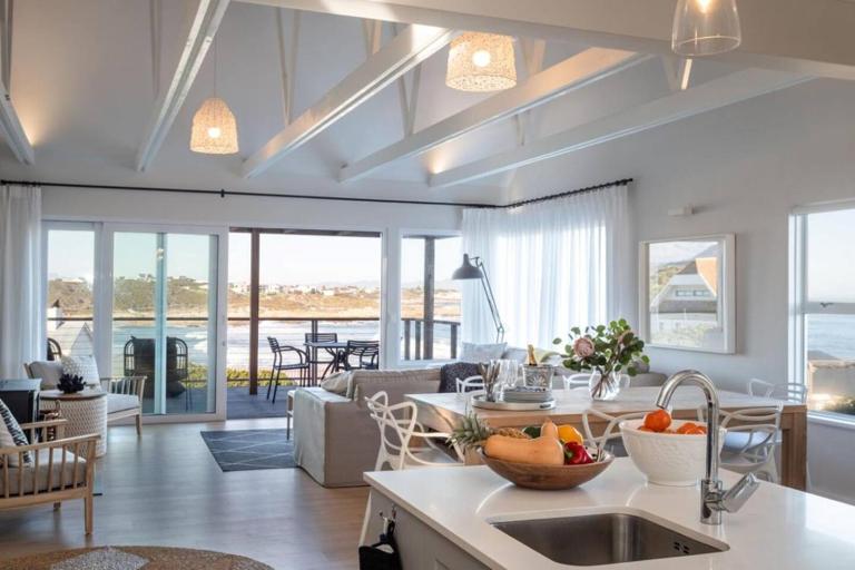 Sunridge Aan Zee Luxury Beach Villa Onrus Beach - B&B Hermanus