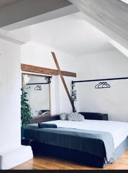 Albert Square Studio in Old Riga - B&B Riga