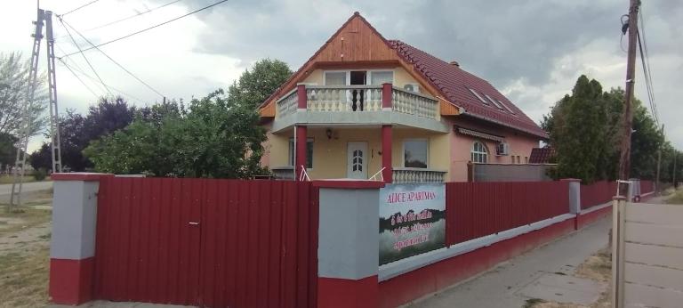 Alice Apartman - B&B Kisköre