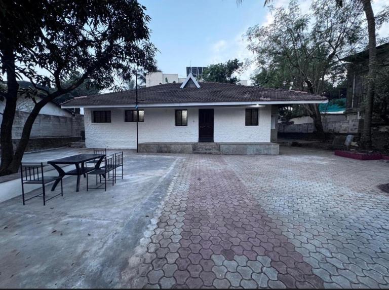 Aaram Ghar Guesthouse - Bed and Breakfast Kolhāpur