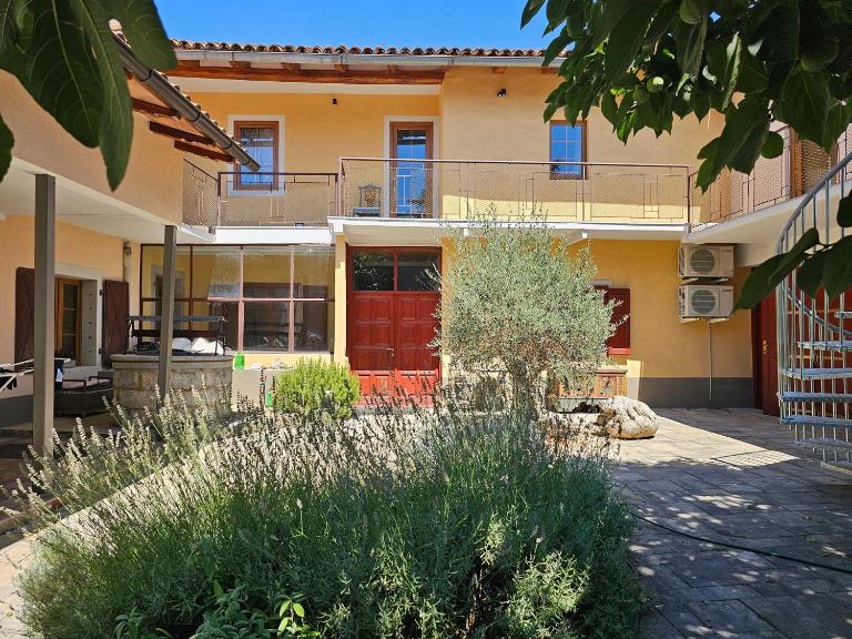 Kraska nisa - Ferienwohnung Komen