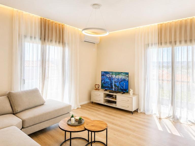 Nemelia House - B&B Santi Quaranta