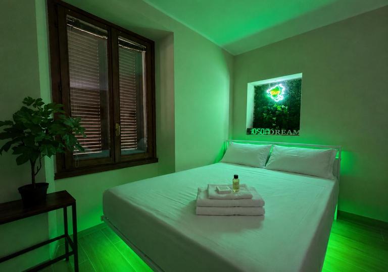 1 Astro Suite Milano-Monza Apartment - B&B Vimercate