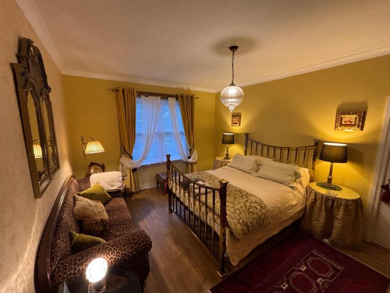 Peaceful Edinburgh Room with Garden & Green Space - B&B Edimburgo