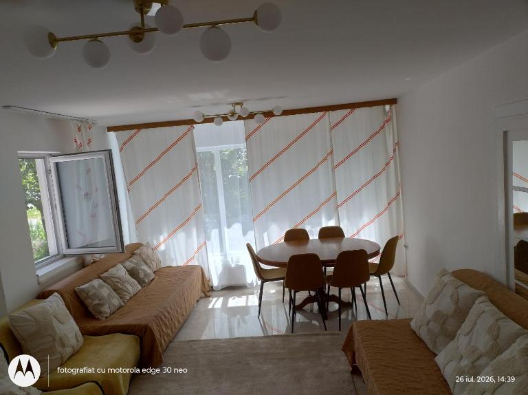 Casa Albinelor - Terasă - Apartament 2-6 persoane - B&B Braşov