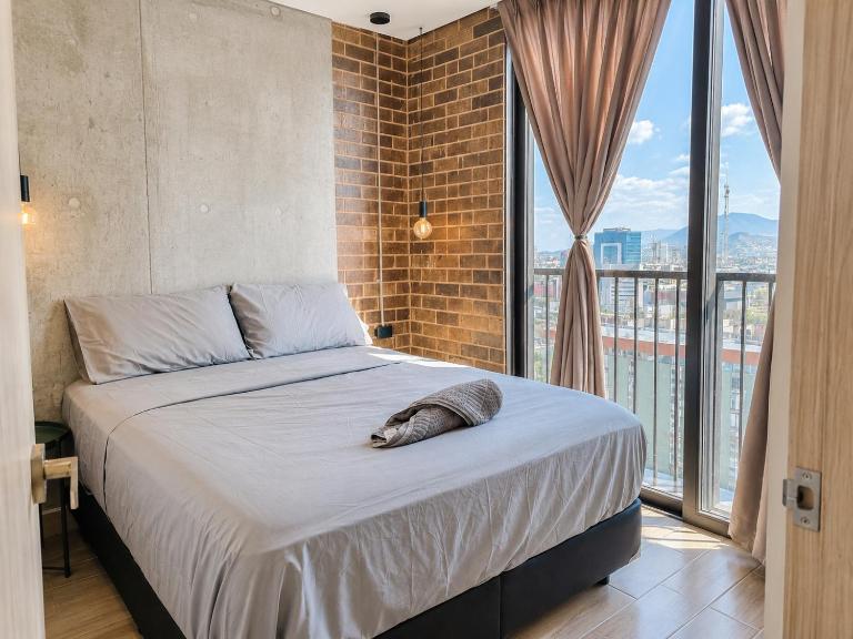 BarrioW 17 Apartment 1 Room, parking, pool and view - Bed and Breakfast Monterrey