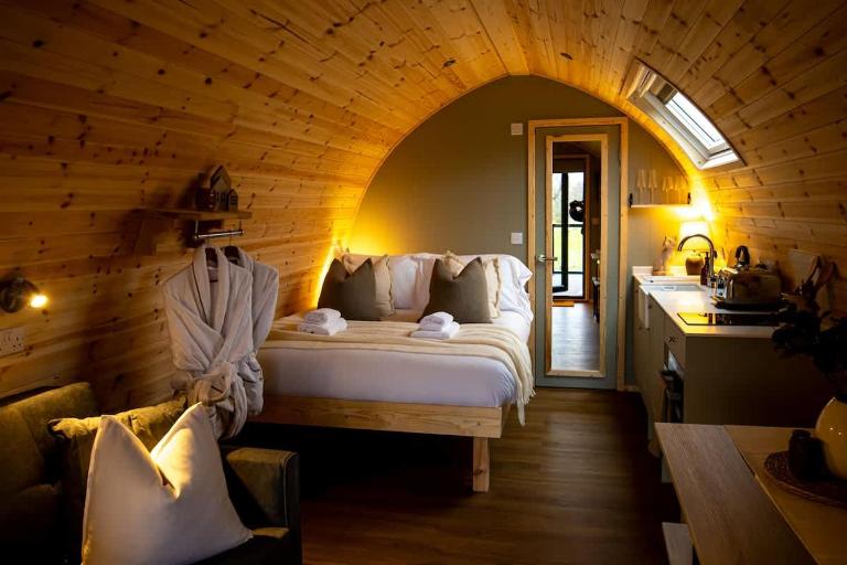 The Fox at Snowhill Glamping - B&B Scorton