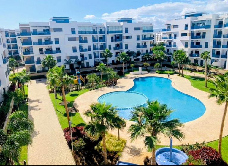 Appartement a 200 m de la plage avec vue sur piscine - Ferienwohnung Martil