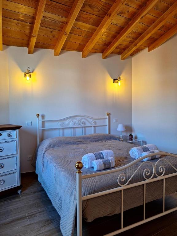 Casinha do Palheiro T1-Casinhas de Trás das Eiras - Bed and Breakfast Rabaçal