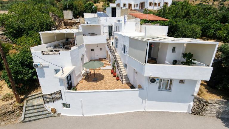 Aethra Seaview Suites - Chambres d'hôtes Keramés