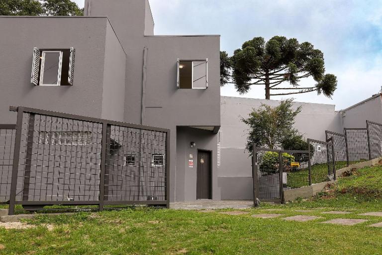 Casa 3 Quartos, Garagem, Churrasqueira - Chambres d'hôtes Curitiba