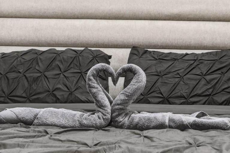 Comfortable 1BR | Fast Wi-Fi & Comfortable - Chambres d'hôtes Calgary