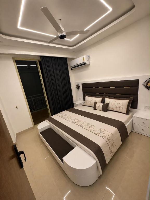 Hnstays - B&B Karnāl