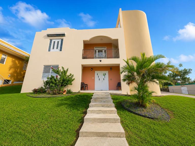 Colinas del Atlantico Vacational House 1st floor - Ferienwohnung Isabela