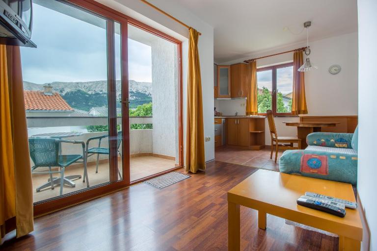 Marija Big & Comfortable - Bed and Breakfast Baška
