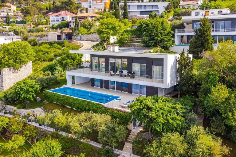 Sunset - The Twin Villa by PikHost - B&B Shirokë