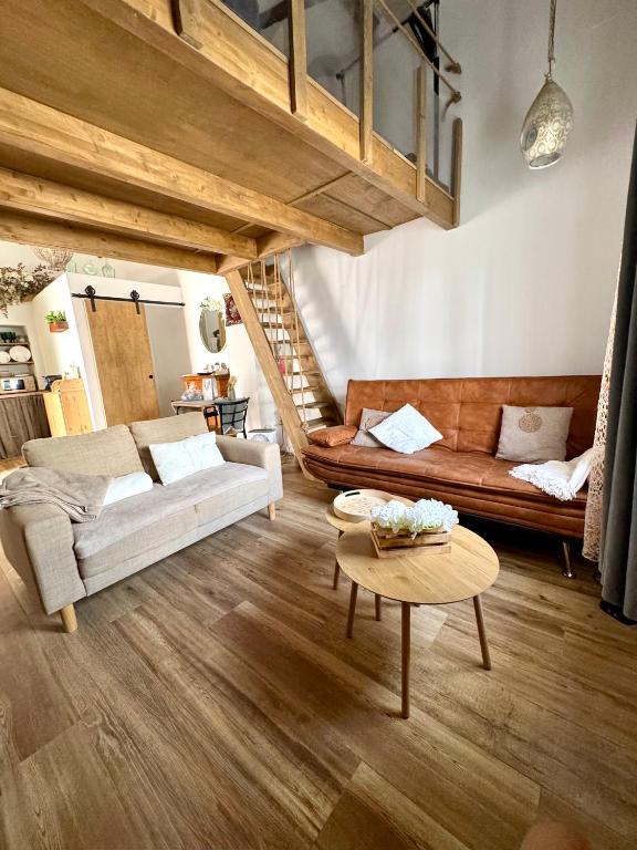 Colon, Casita Andaluza a 10 min Sevilla Centro - B&B Tomares
