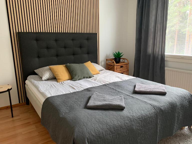 2BR Apartment AM7, free parking, big balcony - B&B Oulu