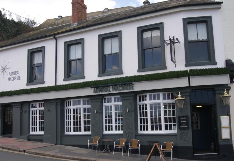 Admiral MacBride - B&B Plymouth