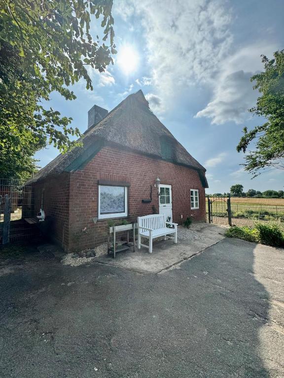 Hof Fetthörn, Reetdachkate Maya - Chambres d'hôtes Giekau