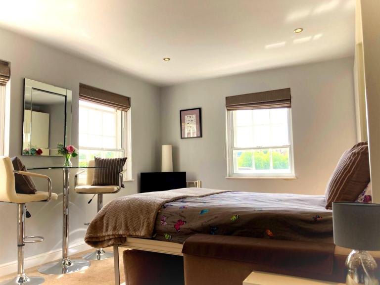 River View Studio Chester by Rework Accommodation - B&B Chester