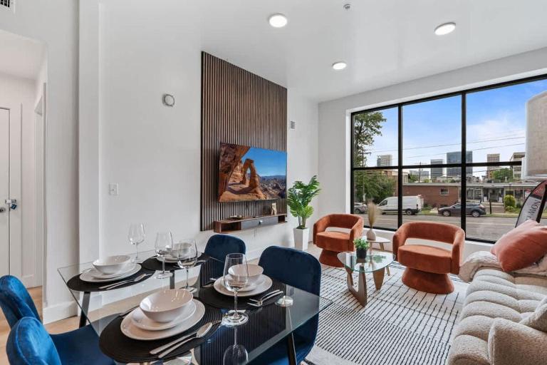 Unique 2BR SLC Short Walk to Temple, Shops, Food - Ferienwohnung Salt Lake City