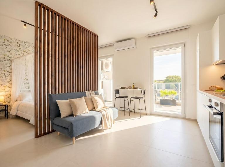 Dimora Venera-Modern Comfort with Private Parking - B&B Bari