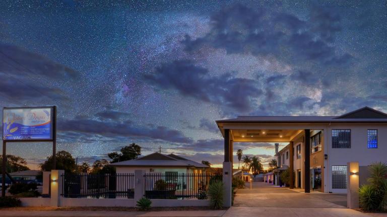 Western Downs Motor Inn - B&B Miles