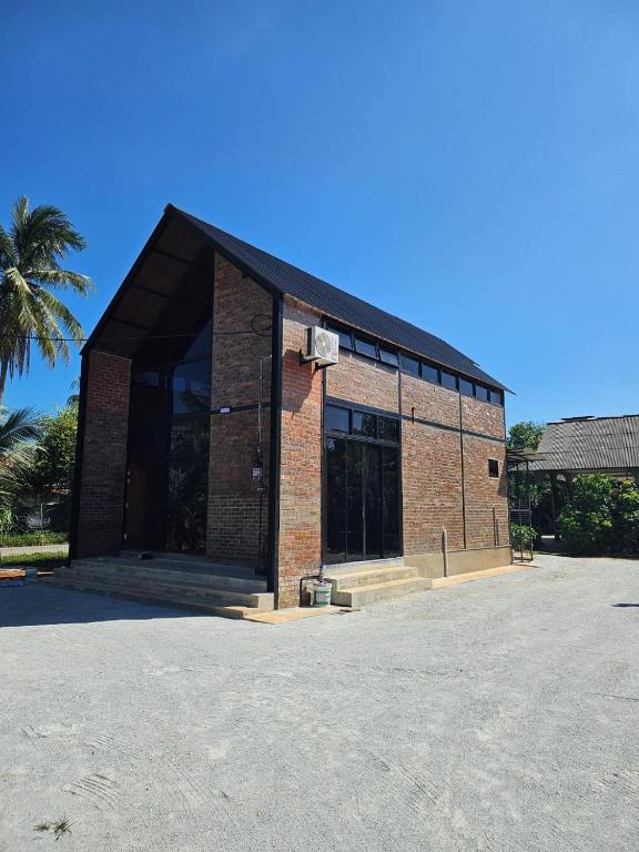 Tiny House Dekna - B&B Kampung Kubang Bemban