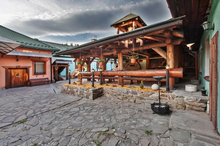 Penzión Viktória - B&B Brezno