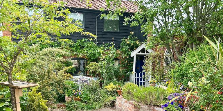 Weavers Loft, Historic Lavenham with Garden - Ferienwohnung Lavenham