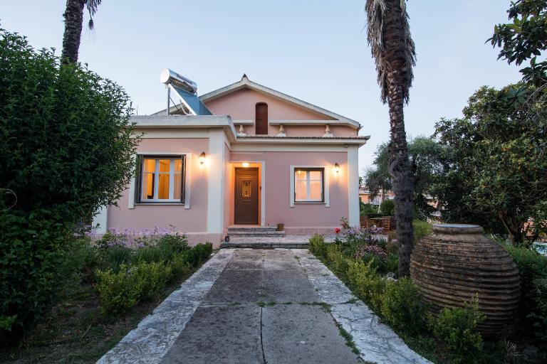 Casa Lamacchia by CorfuEscapes - B&B Karyofyto