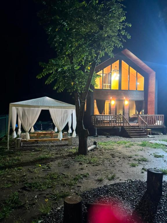 Villa Tekla - Ferienwohnung Shek’vetili