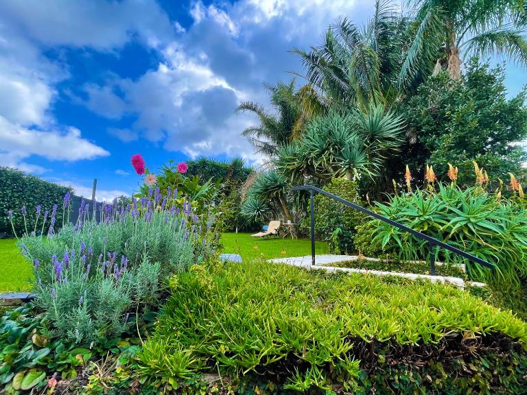 Garden Retreat- Glendowie Parkside & Top School - B&B Auckland