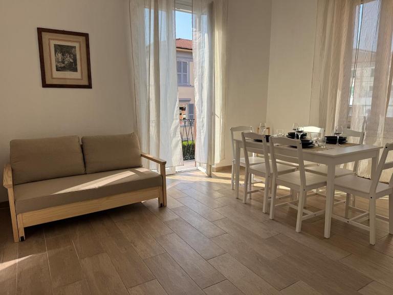 Buonviaggio 6 - B&B La Spezia