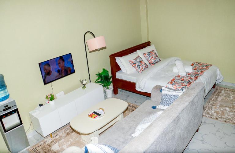 Seryan living-Studio apartment in Kimana - B&B Kimana