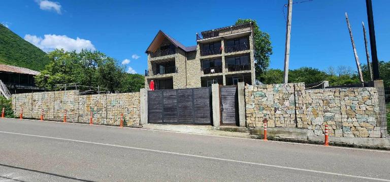 Villa Okatse - B&B Zeda Gordi