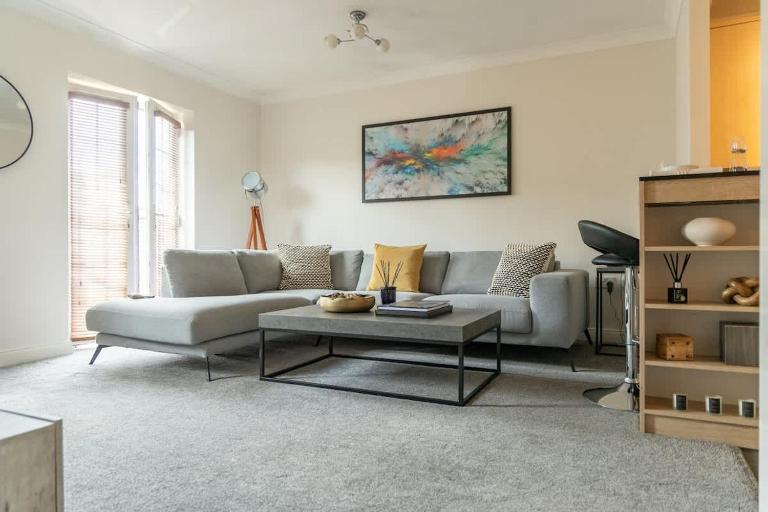 Cozy 2-Bedroom Flat in Stevenage - Ferienwohnung Stevenage