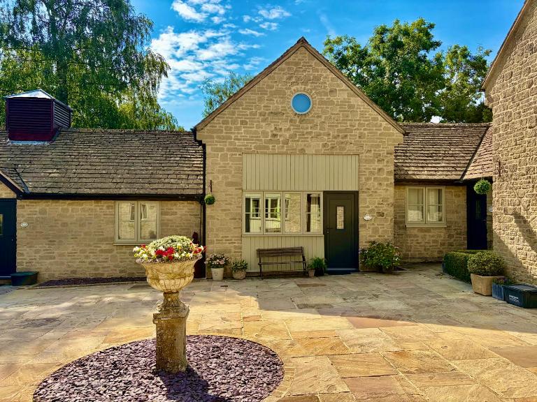Sherbourne Cottage, Seven Springs Cottages - B&B Cheltenham