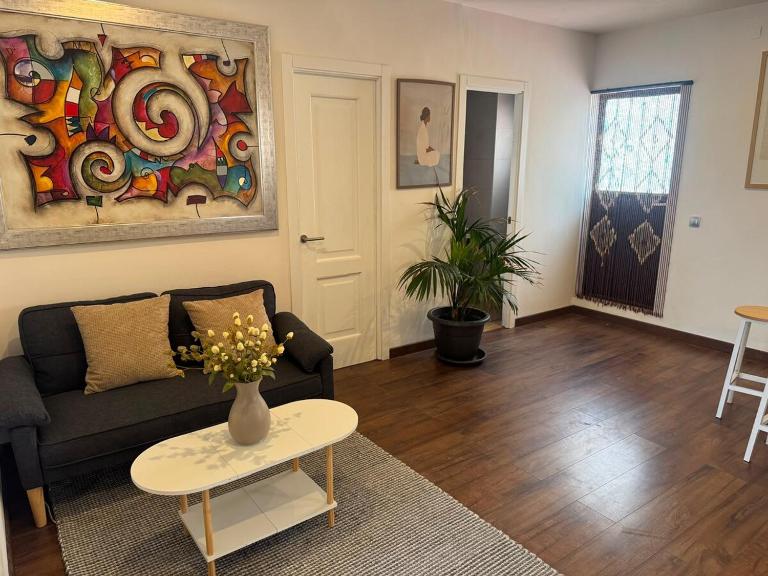 Apartamento de 2 dormitorios con Terraza y Parking cerca del Centro - Bed and Breakfast Algeciras