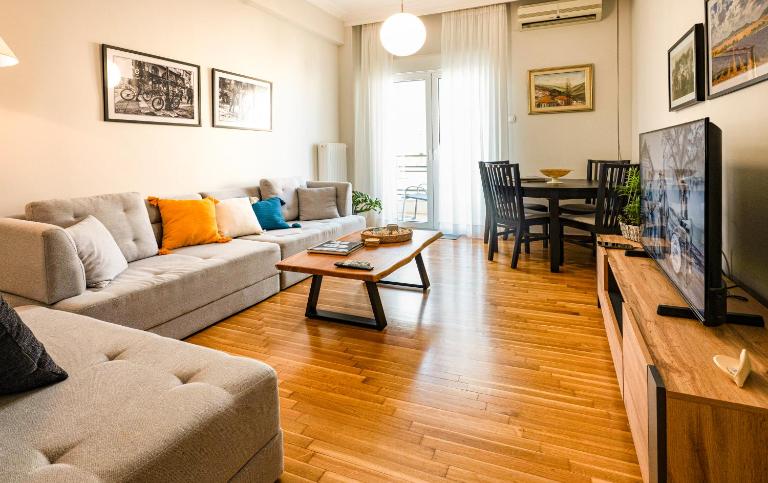 Katerina's Harmony Home, 100 steps to the beach - B&B Volos