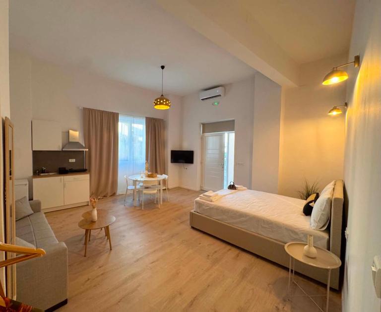 SIENNA STUDIOs - Bed and Breakfast Párga