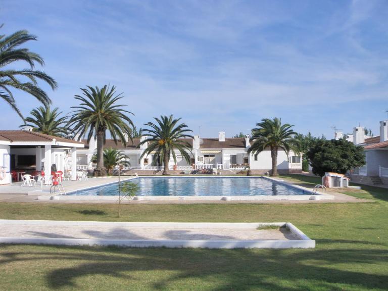 Allotjament Joana - Bed and Breakfast Riumar