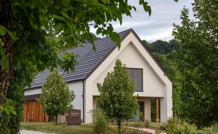 Balsamia Boutique Apartments - Bed and Breakfast Podčetrtek