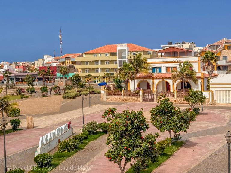 Residencial Ilha do Maio - El Presidente Suite - Bed and Breakfast Santa Maria