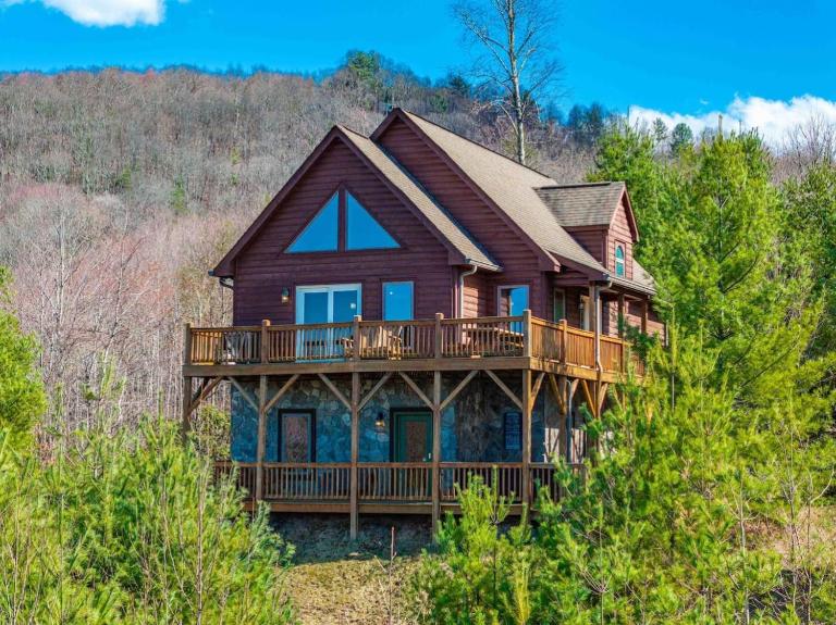 Borrowed Time - Mountain Getaway near Boone, Hot Tub, and Gorgeous Views! - B&B Fleetwood