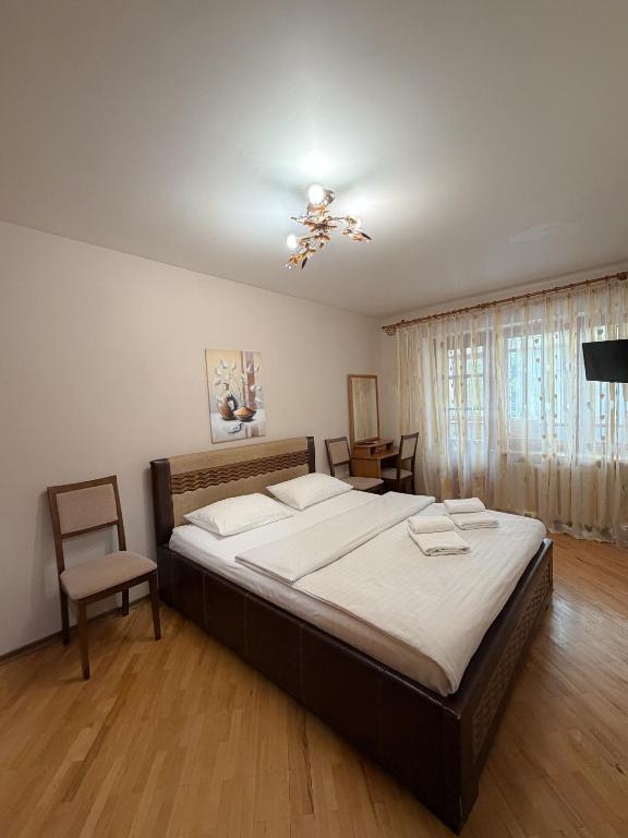ApartPoltava Затишна 3-кімнатна квартира в центрі міста, КАШТАНОВА АЛЕЯ, звітна документація, ЧЕК - B&B Poltava