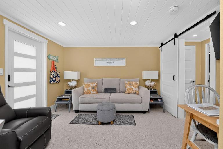 Seashell Shanty - B&B Englewood