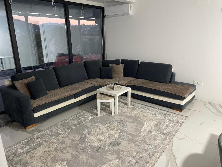 Apartmen Emina 1 - Ferienwohnung Doglodi